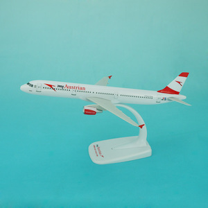 Atlasjet-avión a escala de plástico, 1/200, <span class=keywords><strong>A321</strong></span>, 22cm - Product Image 1