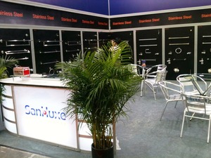 Dispensador de jabón con acabado de espejo de acero inoxidable, fabricante OEM - Product Image 4