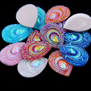 Crystal <span class=keywords><strong>Magia</strong></span> Tear Drop Resina Rhinestone Rosas Parte posterior plana Costura Strass - Product Image 1