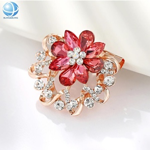 Bunga Elegan Syal Klip Bros Sutra Kristal Berlian Imitasi Syal Gesper Pin untuk Wanita Perhiasan - Product Image 6