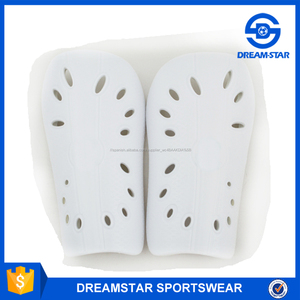 Al por mayor y Al Por Menor Caliente <span class=keywords><strong>de</strong></span> Encargo del Fútbol <span class=keywords><strong>Espinilleras</strong></span> - Product Image 4