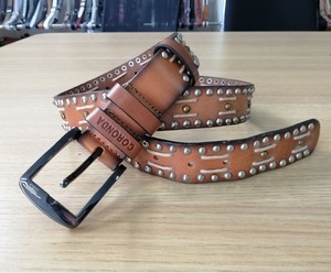 Cinture moda Rivetto Vendita Calda Studded Punk <span class=keywords><strong>Cintura</strong></span> <span class=keywords><strong>Marrone</strong></span> Delle Donne Del Cuoio Genuino <span class=keywords><strong>Cintura</strong></span> Dei Jeans - Product Image 1
