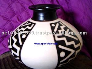 Vase en céramique Ppunchay Chulucanas CH/005 Pérou - Product Image 1