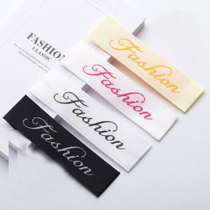 Etiquetas Tejidas para Ropa de Moda con Mínimo Bajo de Pedido - Product Image 1