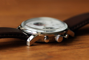นาฬิกากลไกโครโนกราฟสำหรับนักบิน1963โดมแซฟไฟร์<span class=keywords><strong>1901</strong></span>หมุนมือหมุนทำจากเหล็ก - Product Image 5