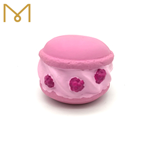 2023 <span class=keywords><strong>biscotti</strong></span> di amaretto in lattice di gomma all'ingrosso squeaky dog pet squeaky chew cake toys - Product Image 5