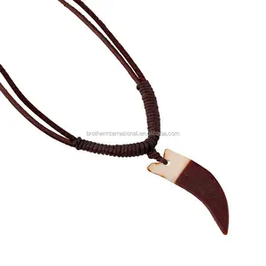 Cowhide Tooth Charm Leather necklace men's ox bone ox horn necklace vintage coarse mining ox leather collar chain