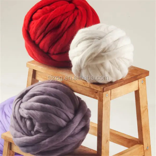 Factory wholesale custom soft and comfortable roving knitted merino wool yarn