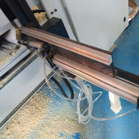 Primero chino especial de madera de forma de hacer máquina de torno fresadora de perforación de lijado en talla de madera de corte