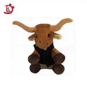 Kualitas Unggul Kustom Hewan Mainan Boneka Mainan Mewah Longhorn Bull dengan Rompi