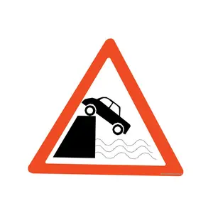 لافتة ألمنيوم أصلية من المصنع تحمل رمز عدم الوقوف للمرور الخارجي - Product Image 1