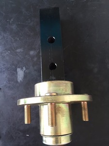 Giảm Giá Mạnh PCD 4 " / 4.5" / 5" / 5.5" Soild Vuông/Vòng Trailer Trục Sơ Mi Với Trục Trung Tâm - Product Image 4