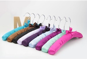 Nuovo stile moda matrimonio tessuto tessuto raso antiscivolo raso imbottito <span class=keywords><strong>grucce</strong></span> di seta per vestiti vestito - Product Image 6