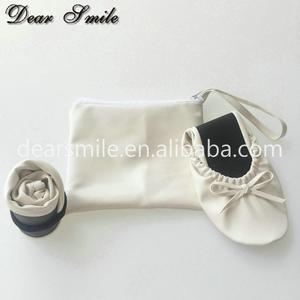 Zapatos Planos Plegables Blancos para Mujer con Bolsa y Logotipo Personalizado, Regalo para Eventos Empresariales, Económicos - Product Image 4