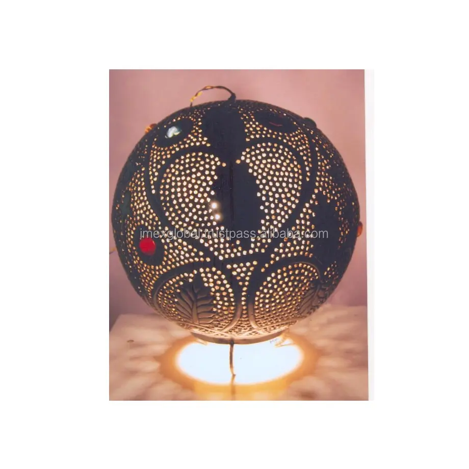 Lanterne lumineuse en métal noir, sphère pour la décoration de la maison