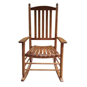 Cadeiras de madeira, cadeiras de balanço ao ar livre