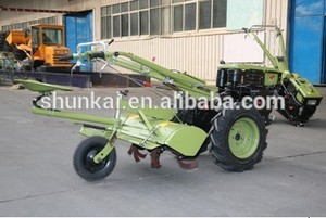 Pequeño 10hp dos- ruedas <span class=keywords><strong>de</strong></span> tractor tipo <span class=keywords><strong>de</strong></span> caminar con el <span class=keywords><strong>arado</strong></span> - Product Image 3