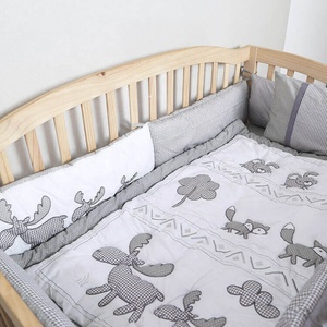 <span class=keywords><strong>Set</strong></span> di Biancheria da Letto per Neonati in Cotone Lavorato a Maglia Personalizzato - Product Image 3