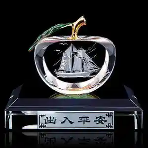 Wholesale K9 Clear Crystal Apple Lovely Valentines Day Gifts Favors Crystal Engraving Glass Apple Wedding Guests Gifts