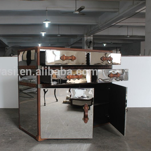 Meuble à vin et bijoux moderne en acier inoxydable brillant avec design antique, mobilier de salon, marque Favors - Product Image 4