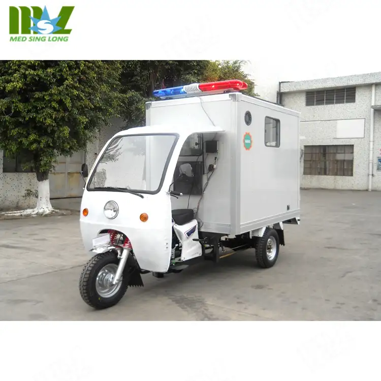 De alta calidad de la motocicleta semi-cabina cerrada ambulancia/médico Simple ambulancia triciclo para médico