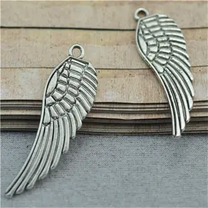 2017 lasted trendy accessory jewelry Angel Wing Pendant Wholesale antique Silver Findings from yiwu