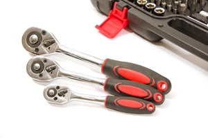 Juego de enchufes profesionales de 215 piezas a precio de fábrica, juegos de herramientas manuales con caja BMC y llaves de trinquete + llave dinamométrica - Product Image 4