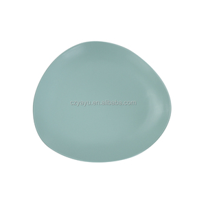 ทำให้การออกแบบของคุณเองโรงแรมใช้พอร์ซเลนสามเหลี่ยมจานอาหารค่ำสีเทา - Product Image 2