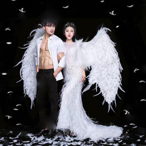 Artificiale Bianco D'oca Piuma di Angelo Ala Per La Sfilata Di Moda - Product Image 2