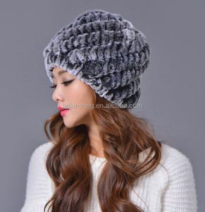 Handmade colorful pom hub wool hat cap - Product Image 3