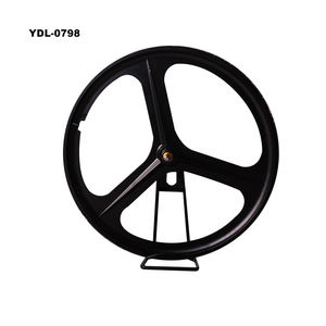 Jante de vélo <span class=keywords><strong>BMX</strong></span> et Cruisers dédiée à <span class=keywords><strong>trois</strong></span> <span class=keywords><strong>roues</strong></span> en alliage de magnésium avec <span class=keywords><strong>trois</strong></span> couteaux et système de frein à disque - Product Image 4