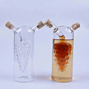 Cruche à <span class=keywords><strong>huile</strong></span> d'olive et vinaigre en verre avec grappe de <span class=keywords><strong>raisin</strong></span> - Product Image 3