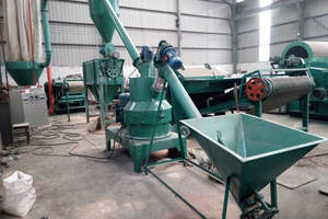 Dikey spiralli sivrisinek kovucu değirmeni kırıcı talaş ahşap tozu yapma testere tozu makinesi - Product Image 5