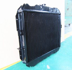 Radiateur en cuivre pour camion Mitsubishi MB356153 1321-0303 3321-1054 4D56 COLT L300 DIESEL M/T <span class=keywords><strong>L300D</strong></span> - Product Image 4