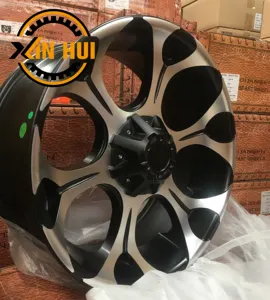 Xinghui Paduan Roda Gaya Amerika Velg Mobil 15-20 Inch Hitam Klasik Roda