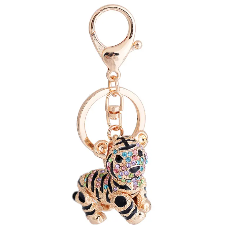 พวงกุญแจแฟชั่นรูปกระเป๋าสุดน่ารักสำหรับผู้หญิงพวงกุญแจรูปสิงโตโลหะประดับพลอยเทียม3D พวงกุญแจสัตว์โลหะผสมสังกะสี