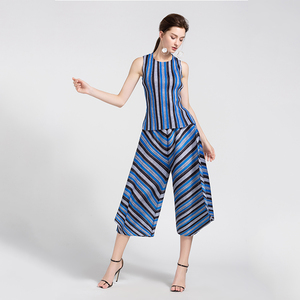 Primavera ed estate nuovo vestito a due pezzi da <span class=keywords><strong>donna</strong></span> a righe Casual e comodo da <span class=keywords><strong>donna</strong></span> di grandi dimensioni - Product Image 3