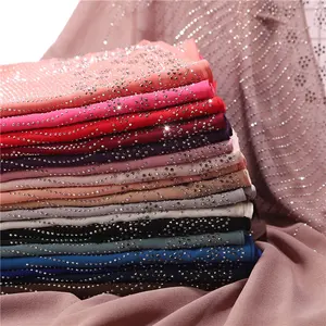 ใหม่ผ้าพันคอชีฟองมุสลิมมุสลิม Hijab ใน Rhinestone ลูกปัดมุกผ้าพันคอมาเลเซียผ้าคลุมไหล่ผู้หญิงผ้าคลุมไหล่ยาว