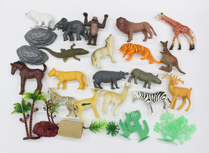 Nuovo Zaino con Cerniera, Vari Tipi di Giocattoli in Plastica di Animali Selvatici Misti in Confezione Grande - Product Image 5