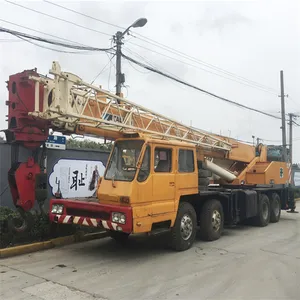 Powerful equipment crane, low price Used TL-300E, 30ton mobile used truck crane