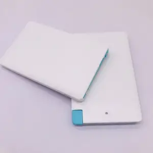 Batterie externe Li-Polymère 2500 mAh en forme de carte de crédit, design fin, entrée Micro USB, charge <span class=keywords><strong>rapide</strong></span>, sortie 5V, ABS+Métal - Product Image 1
