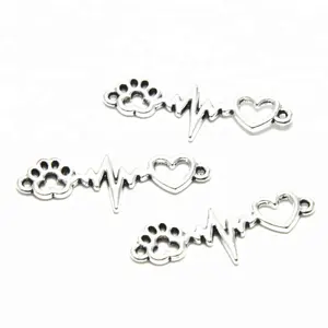 สัตว์เลี้ยง Paws Heartbeat Charms silver Tone Heart rate beat paw พิมพ์ Connector charm จี้ 34x12 มิลลิเมตร