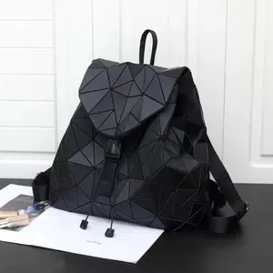 BULA तारों से ज्यामितीय drawstring बैग किशोर के लिए होलोग्राफिक चिंतनशील Backpacks फैशन बैग