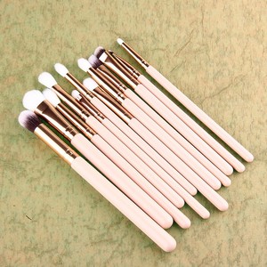 Fabricantes de China al por mayor personalizado de sombra de ojos pinceles de maquillaje cosmético - Product Image 4