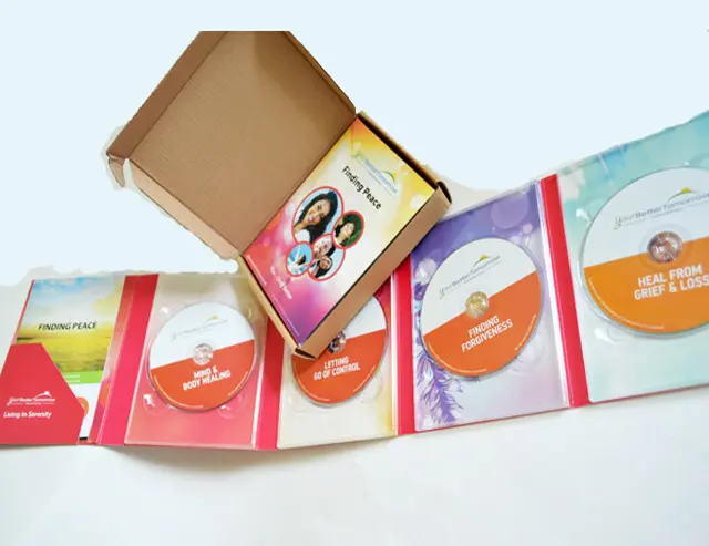 4 cd CD 10 パネル digipak と小冊子と UV コーティングされたスリップケースボックスにパックされ段ボール mailling ボックス包装
