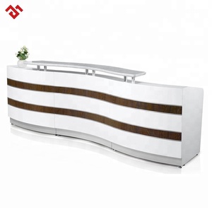 Mostrador de Oficina en Forma de L con Diseño de Pintura Blanca - Product Image 4