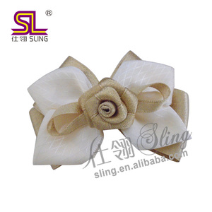 مشابك شعر كبيرة للنساء شريط تجميل كوري قوس زهور ورد مع مشابك شعر - Product Image 1