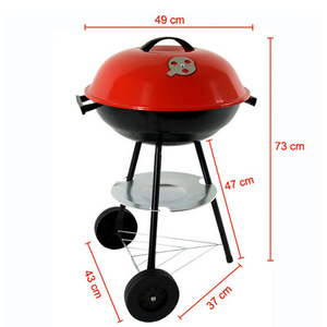 Parrilla Triangular de Carbón de Hierro de 17 Pulgadas con Cubierta y Ruedas - Product Image 4