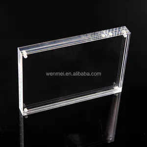 Hot Sales Clear Acrylic Magnetic Photo or Placard Holder Frame