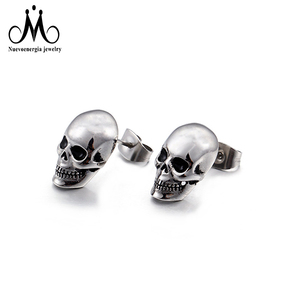 Guangzhou moda moda <span class=keywords><strong>orecchini</strong></span> in acciaio inox <span class=keywords><strong>orecchini</strong></span> <span class=keywords><strong>teschio</strong></span> per uomo donna - Product Image 1
